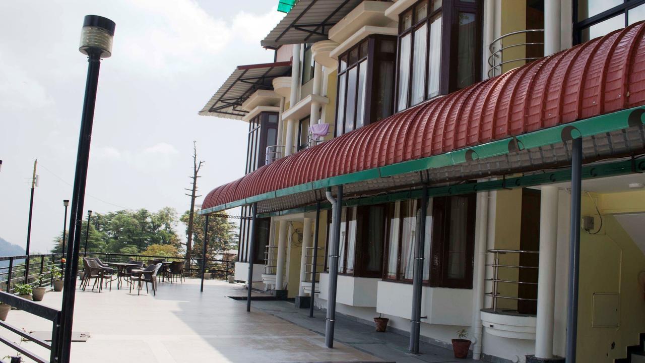 Oyo 19024 Majestic Oak Bush Hotel Mussoorie Exterior foto